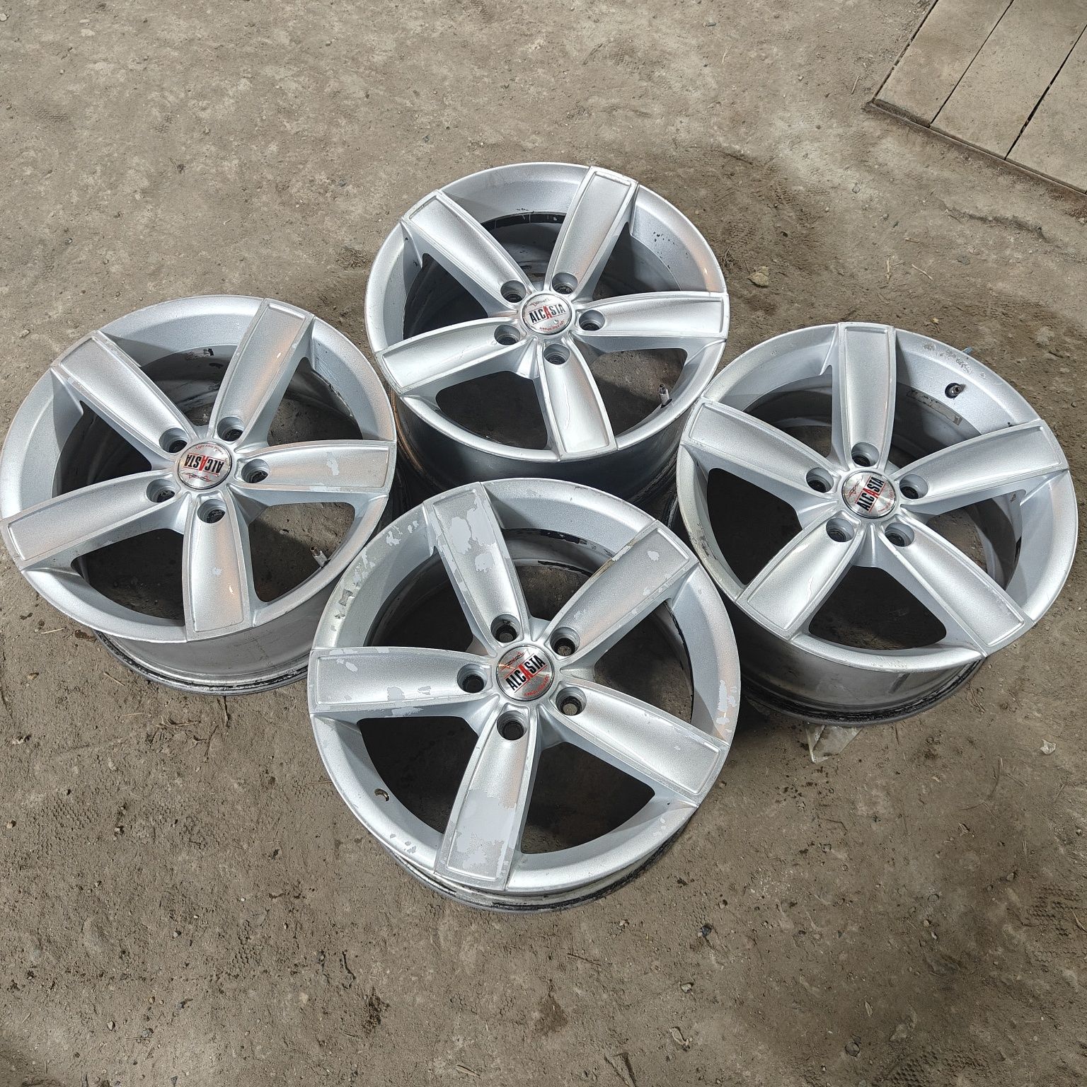 R16 PCD 5* 112 Комплект легкосплавных дисков