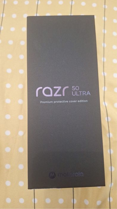 Motorola Razr 50 Ultra Sigilat