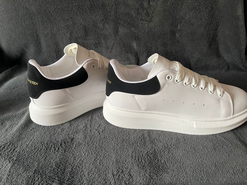 Adidași Alexander McQueen - OFERTĂ - 249 RON