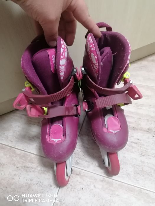 Продавам момичешки ролери OXELO