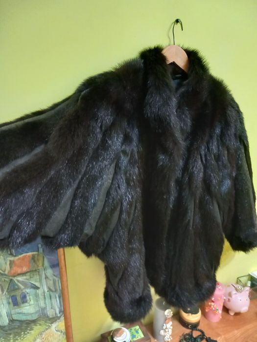 Haina de blana Fluture