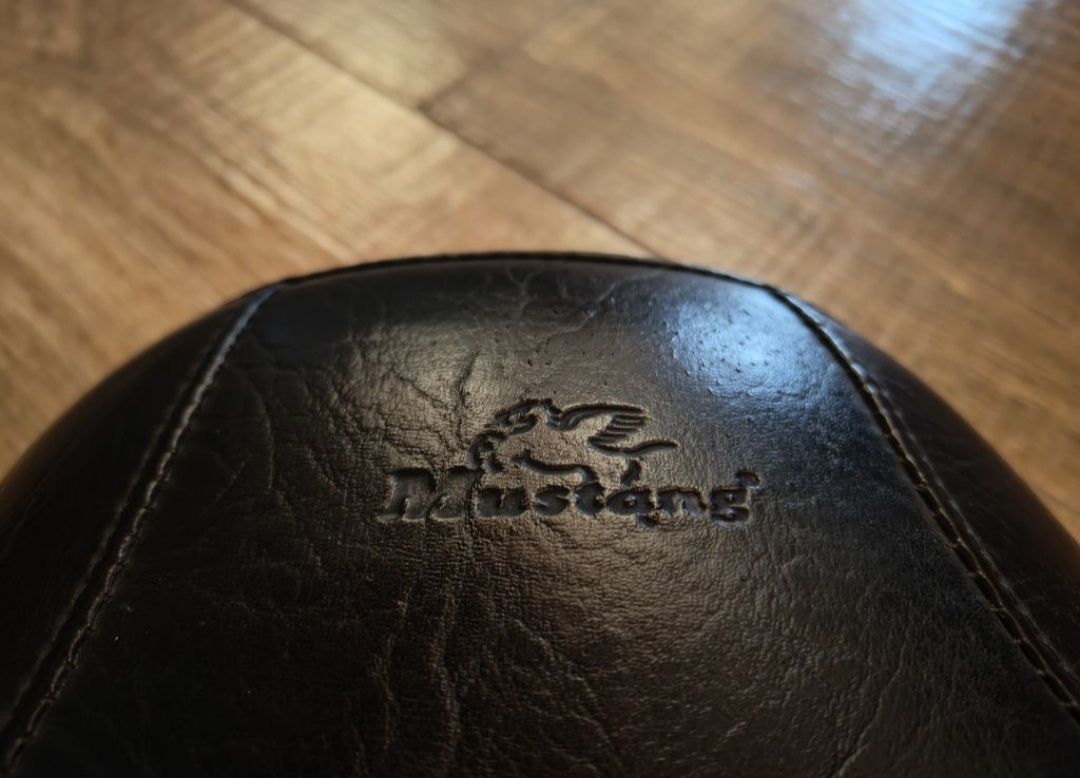 Седалка за чопър mustang