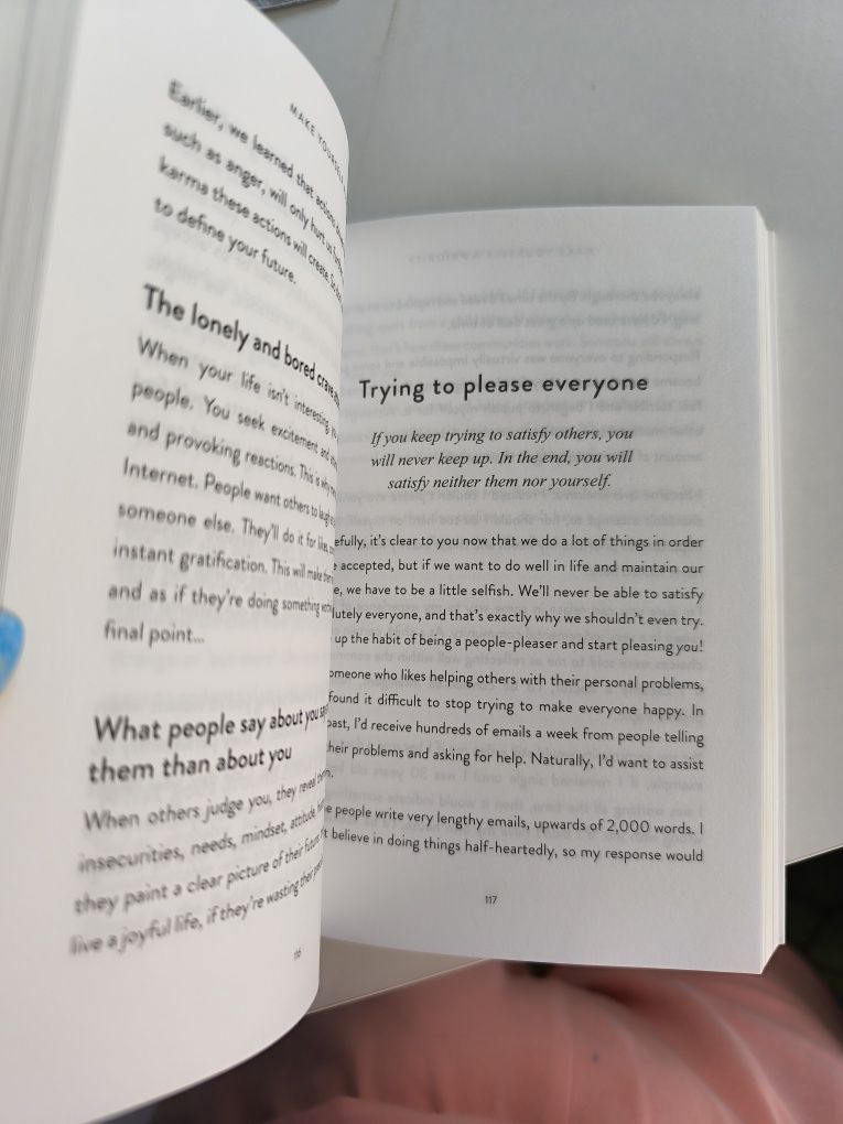 Good vibes good life книга на английски