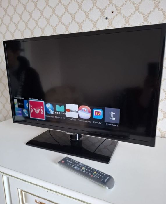 Смарт телевизор Samsung 81 см WiFi YouTube