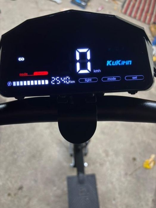 Kukirin G2 2024 ca nou