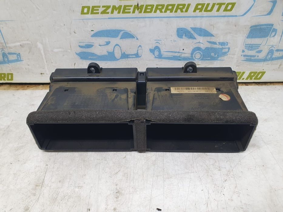 Grila ventilatie centrala 69660-35300  SsangYong Tivoli 1 [facelift]