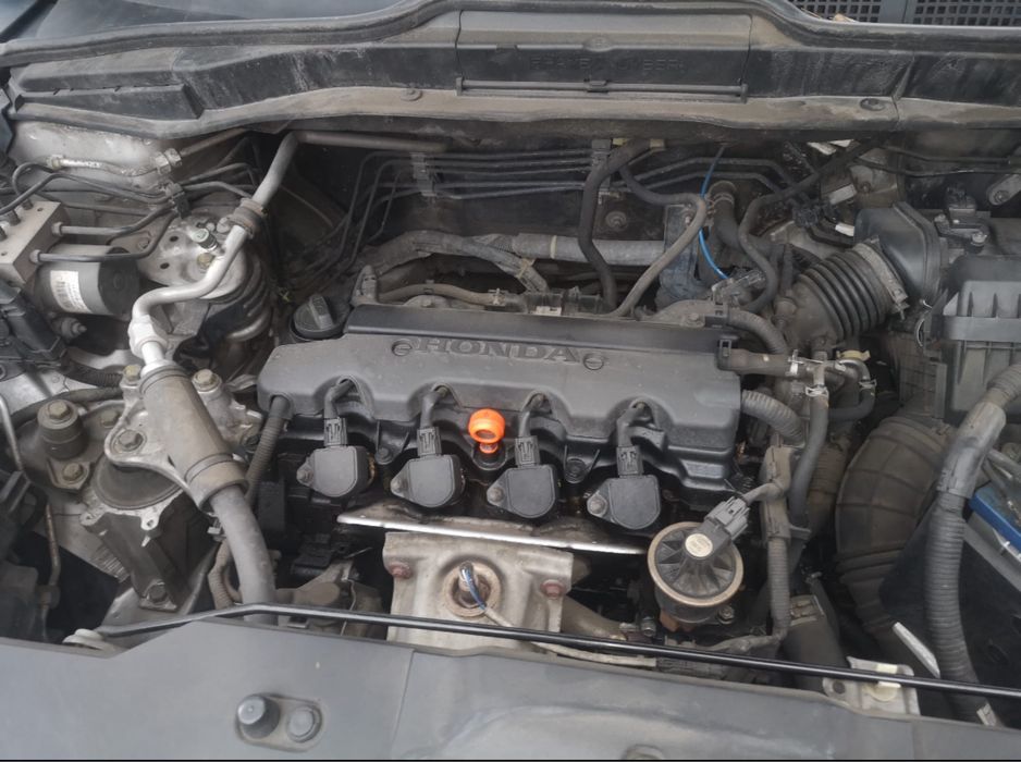 Dezmembrez Honda CR-V 2.0 benzina