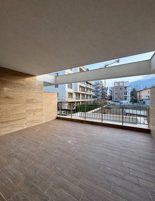 Дава се под наем Тристаен апартамент в София, Кръстова вада - 135 кв.м за 1350 € - Снимка #10