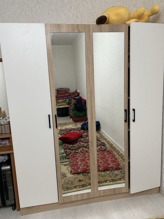 Продается Шифоньер,