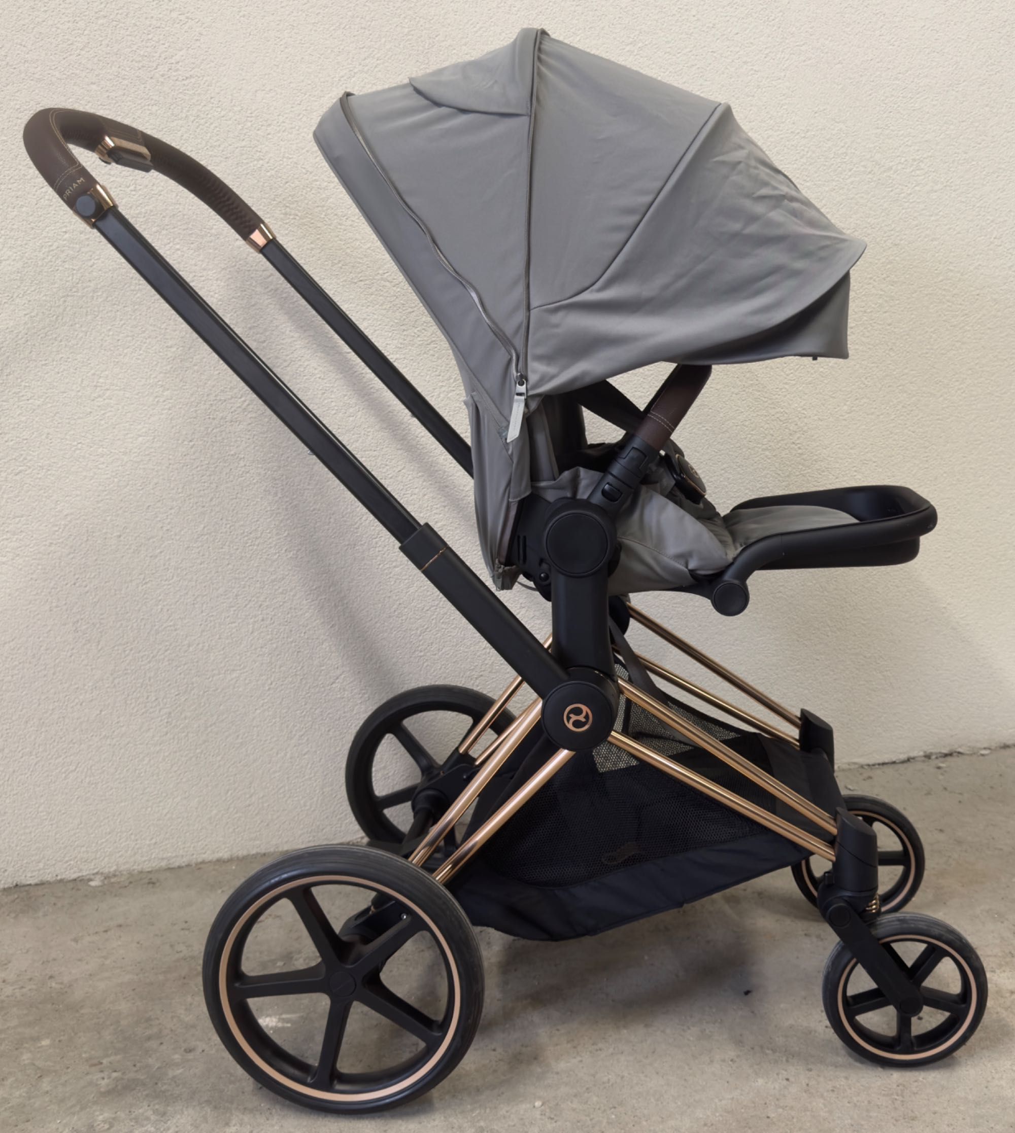 Бебешка количка Cybex Praim 4 Lux