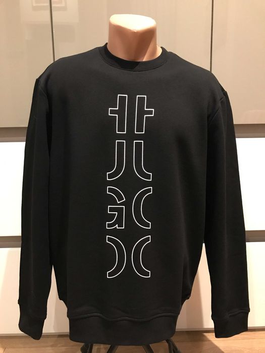 Hugo Boss, блуза, оригнална, черна Размери: M и L