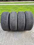 Vând set 4 anvelope iarnă Hankook cu jante de tablă 4x100 - 195/65/R15