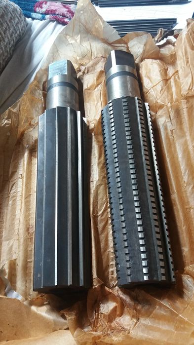 Сверла, фрезы, развертки, метчики, резцы токарные.