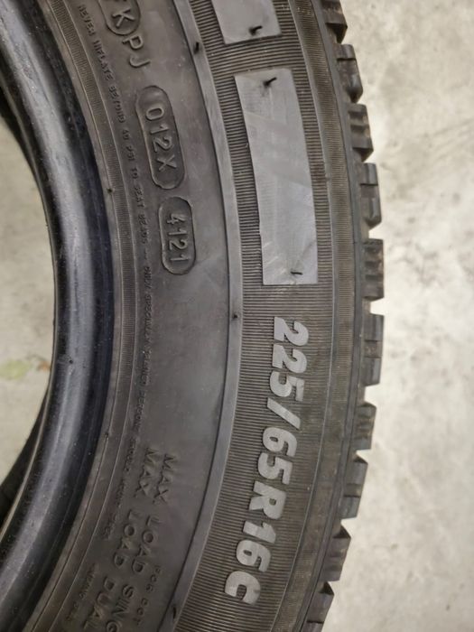 2 anvelope iarna Michelin 225 65 16C