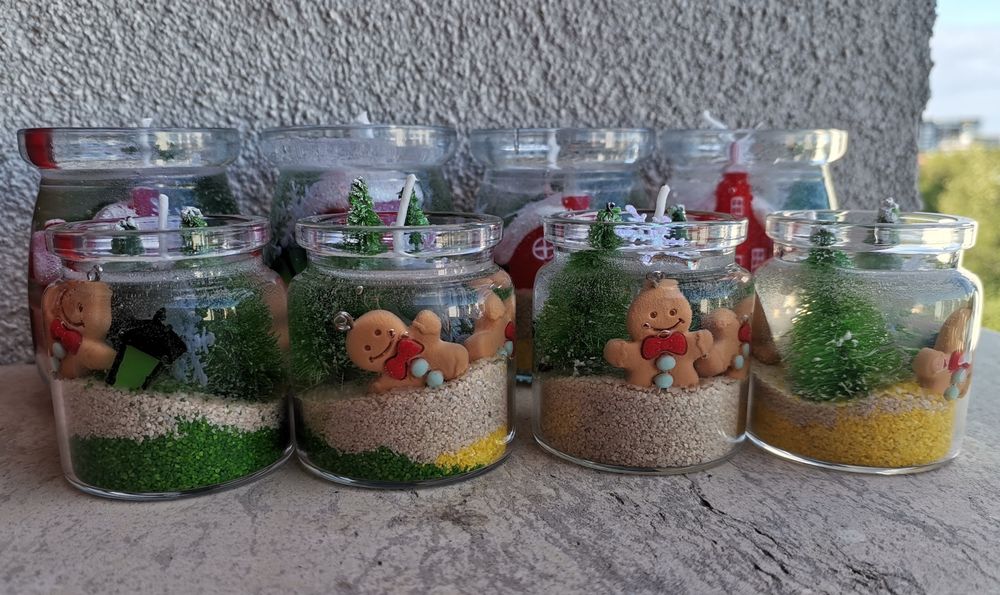 Коледни чаши и бурканчета свещи