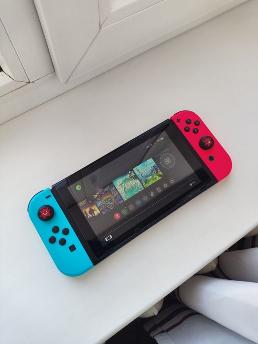 Nintendo switch rev2 (чипованная/прошита) 18игр