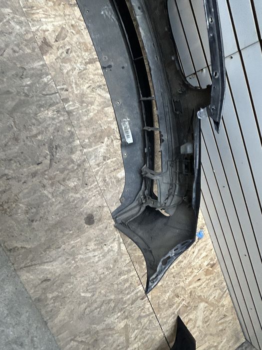 Bara fata bmw F01 F02 seria 7 LCI 2013-2015