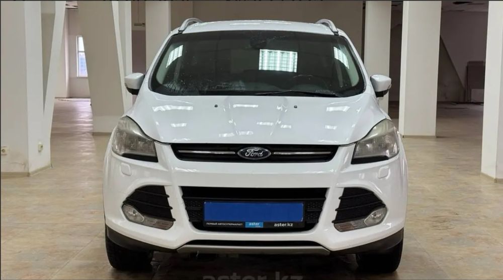Продам кроссовер Форд куга 2014