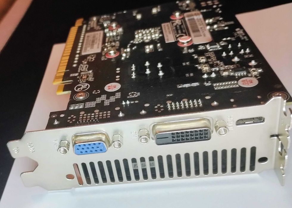 Nvidia Geforce GTX 750 2GB DDR5 VGA DVI HDMI