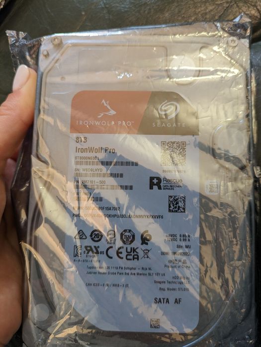 Hard Nou Seagate IronWolf Pro 8TB –256MB Cache, SATA III  NAS / Server