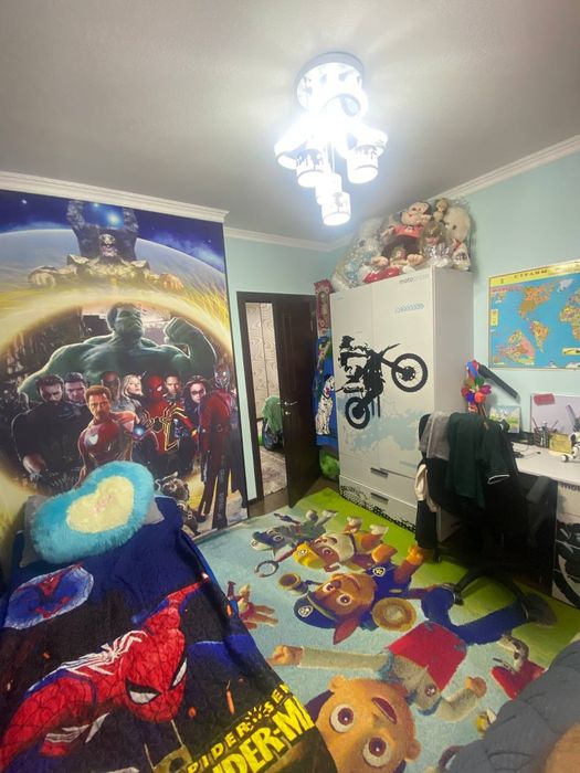 3 хонали Евроремонт уй 2 этажда (3/2/7)  Сотилади, Янгийул ш. Массив