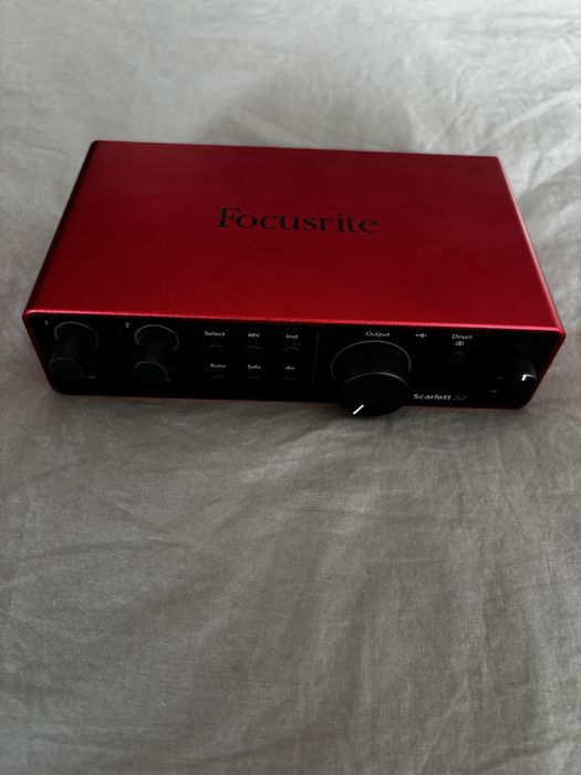 Focusrite Scarlett 2i2 4th gen