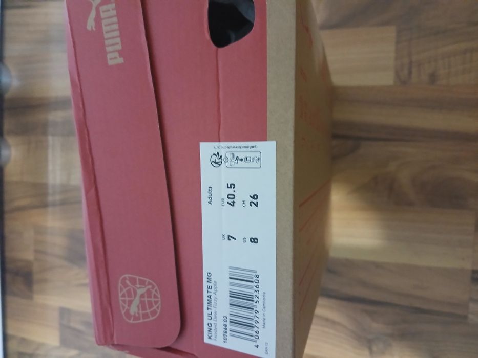 Ghete fotbal PUMA ultimate MG