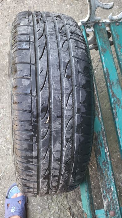 Vând 4 jenți de Wolswagen Tiguan cu cauciucuri,în stare foarte bună