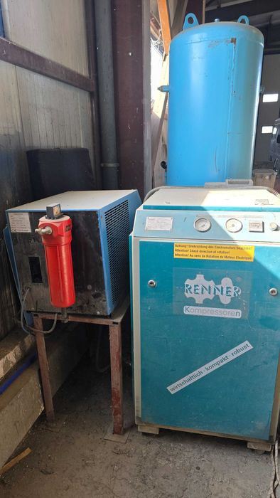 Винтов компресор на Renner RS 15