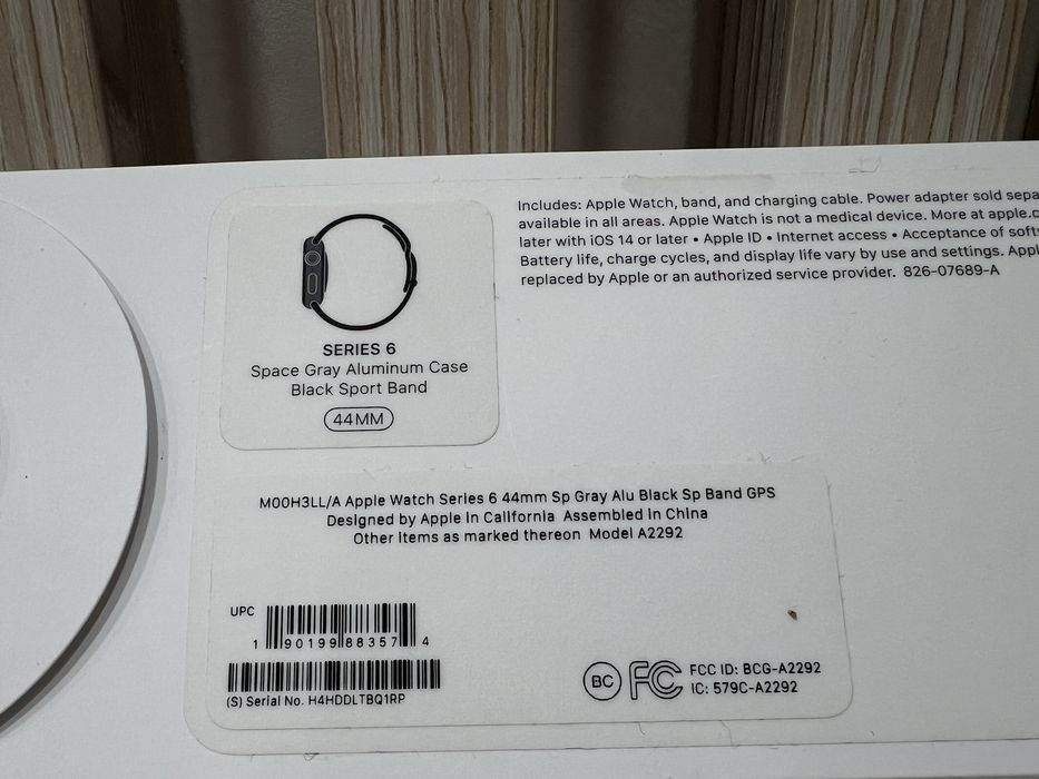 Apple Watch Seria 6 44mm, Black