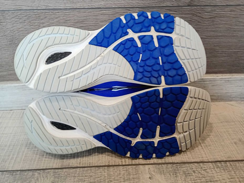 New Balance Fresh Foam 860-V-10 маратонки за бягане номер 44