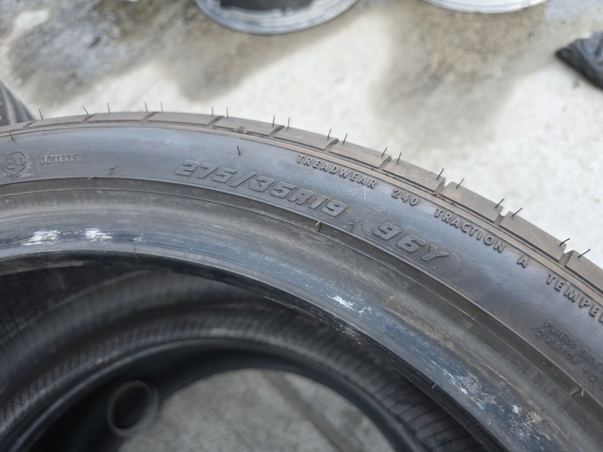 2бр Летни гуми 275 35 19 - Goodyear Runflat BMW