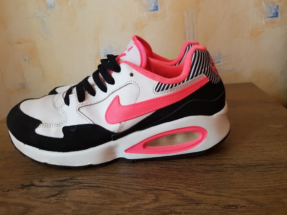 Nike Air Max маратонки 40 номер.