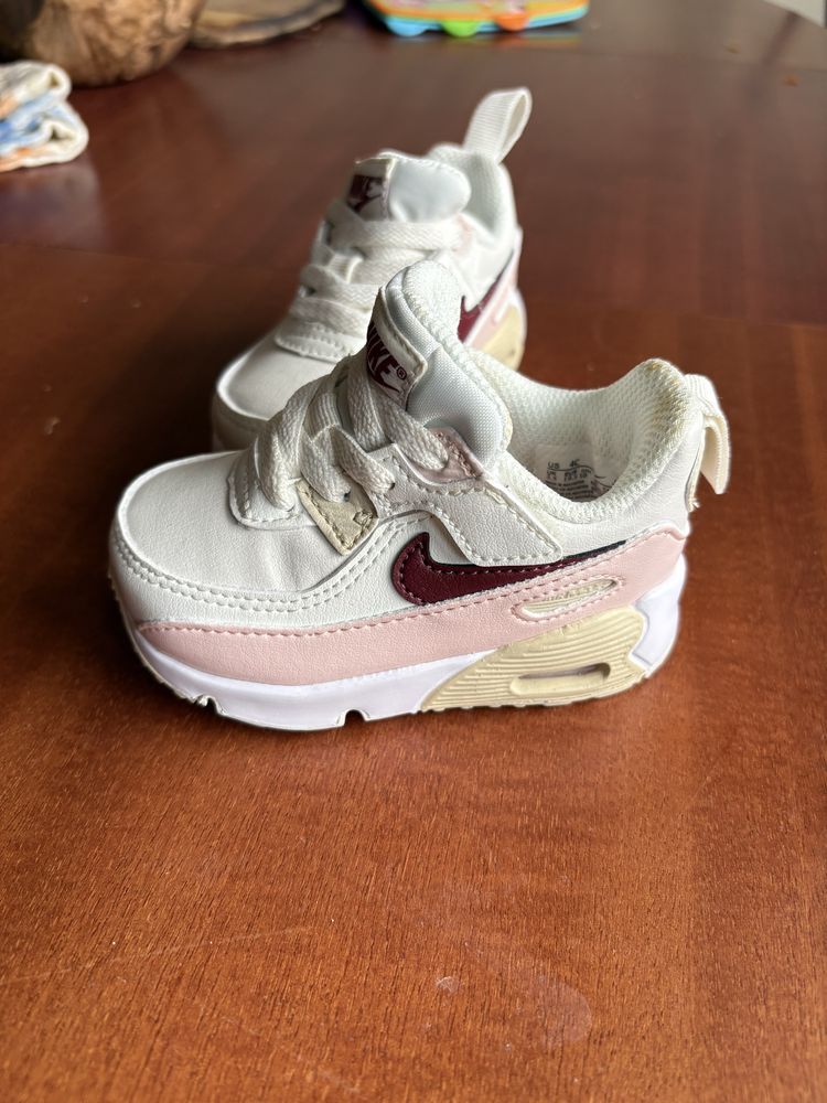 Детски маратонки Nike