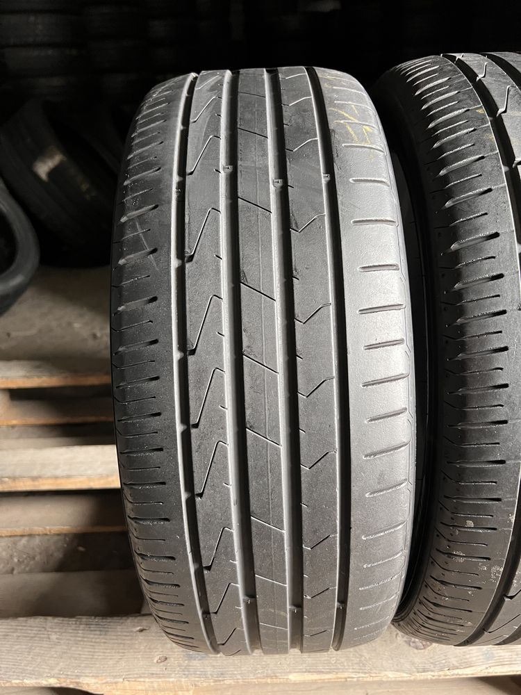 2 anvelope vara 215/45/18 , Hankook , DOT 2018 !