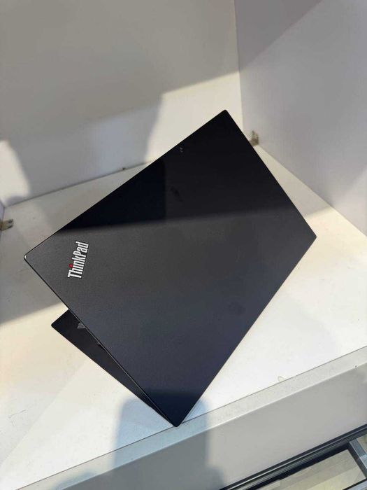 Lenovo Thinkpad T14 Intel i5-10210U 8/256 14'0 FHD