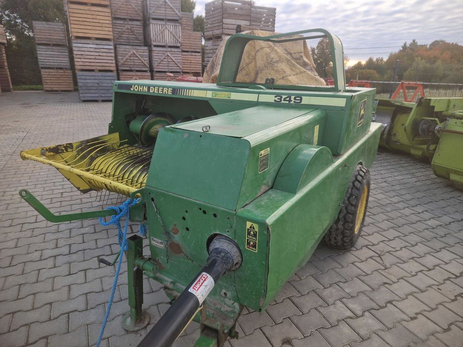 Presa de balotat balotiera John Deere 349