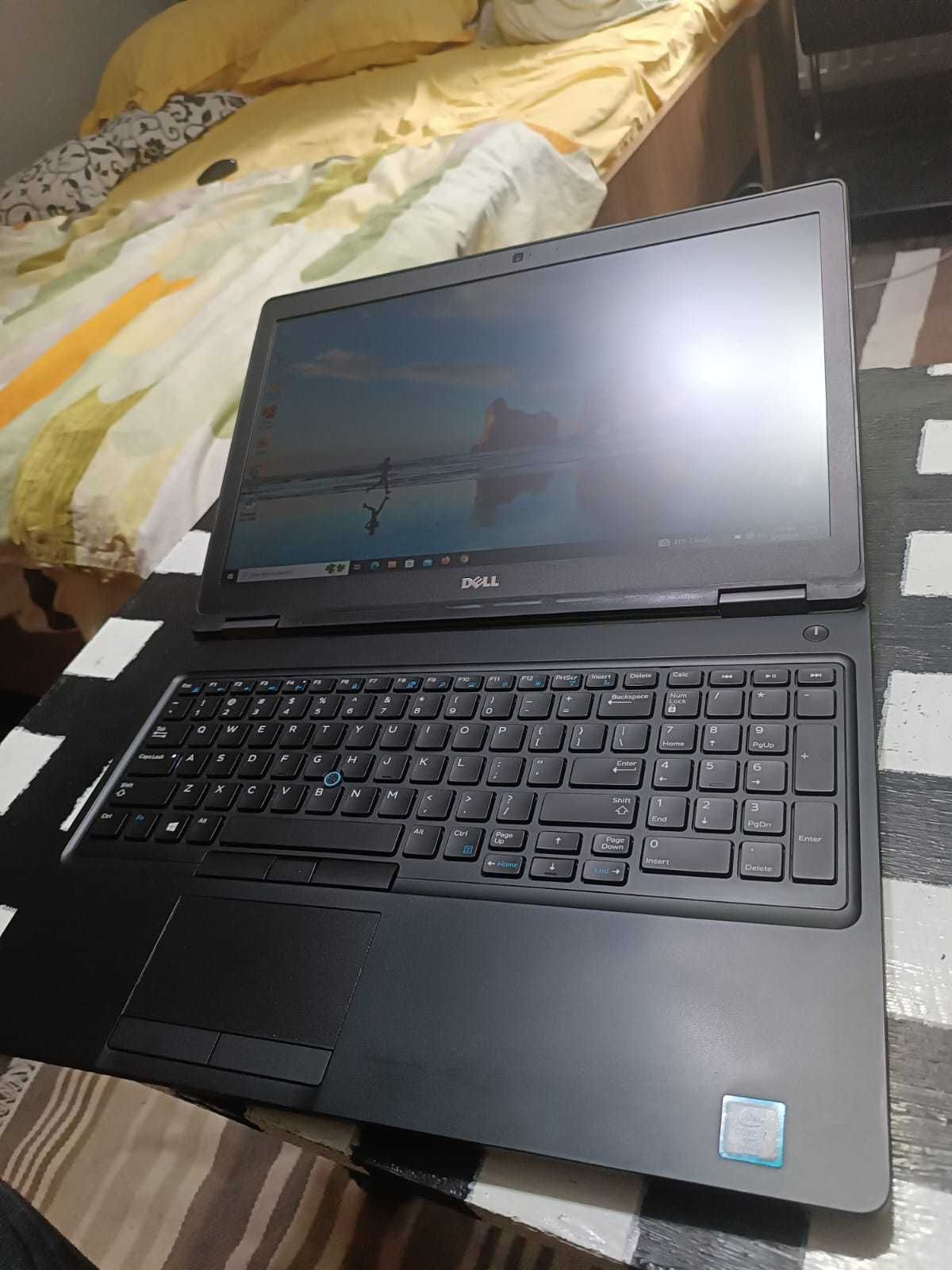 Laptop Dell Latitude, i7, 16Gb RAM DDR4, SSD M2