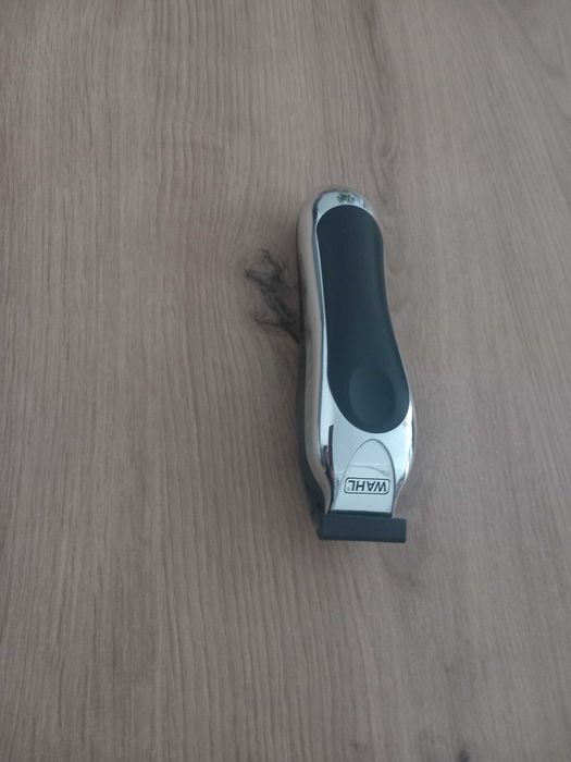 Машинка за подстригване и бръснене WAHL