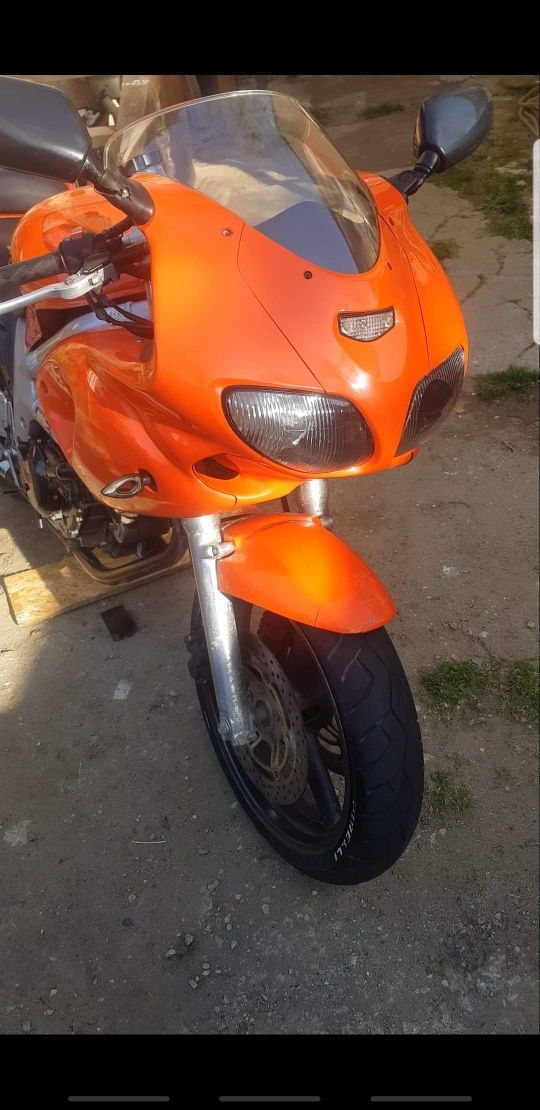 Suzuki sv650s ca nou