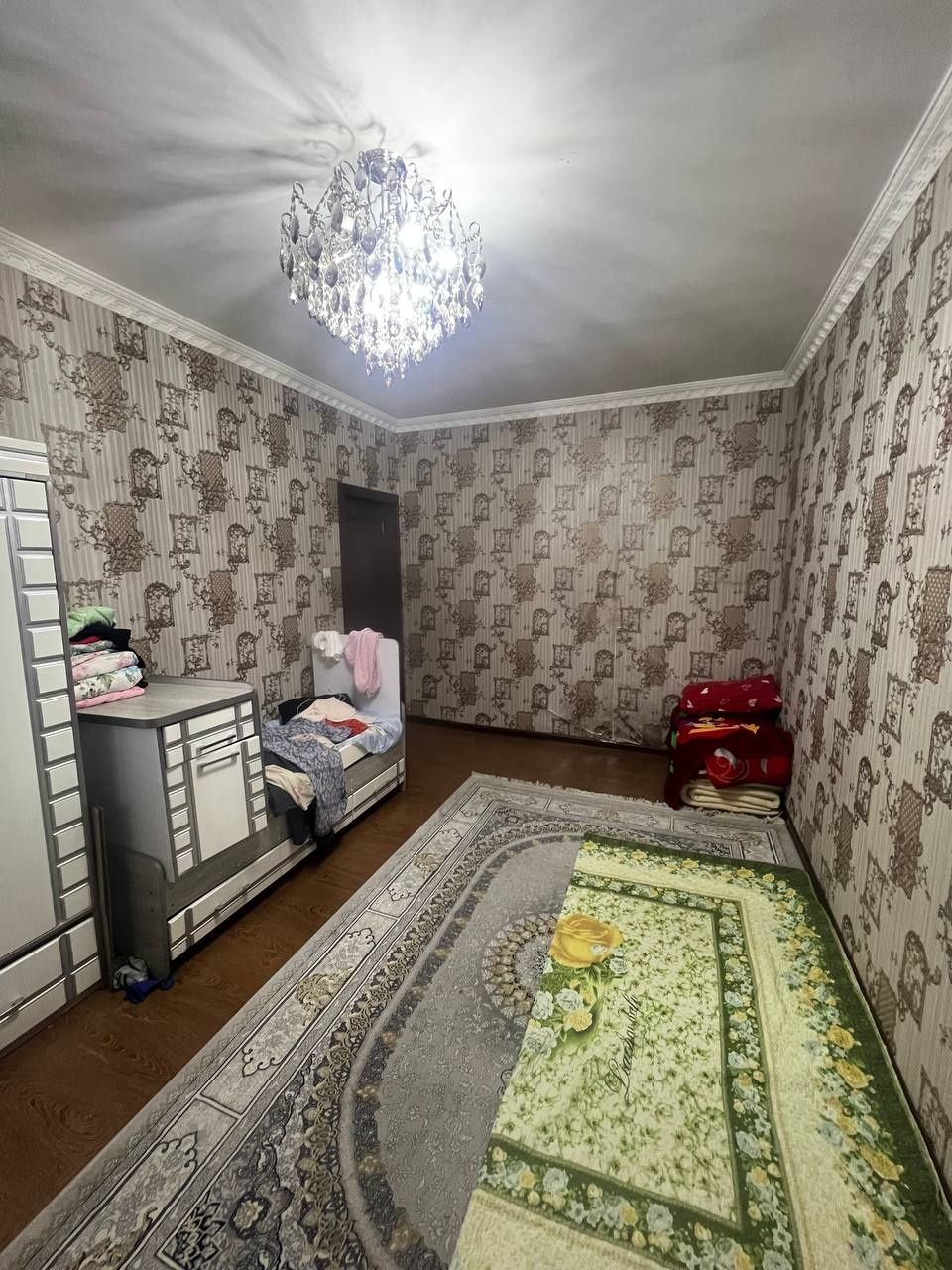 Срочно Продаётся сергели 7 квартира