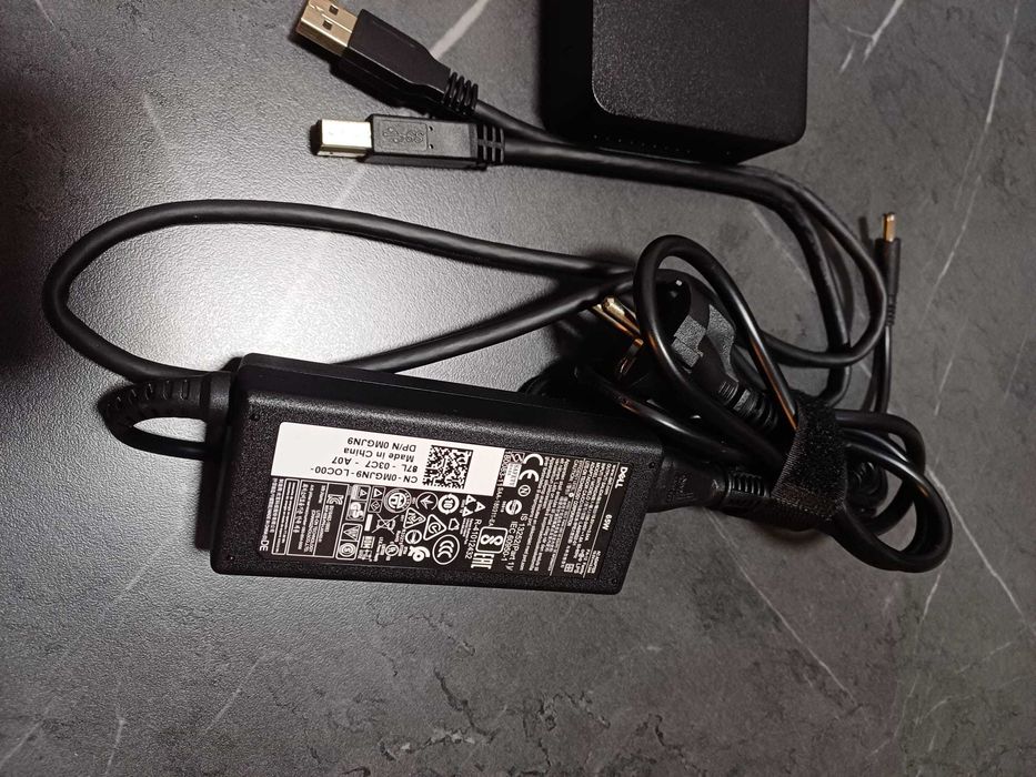 Docking Station Dell Model D3100 4K Display Link - Plug&Display