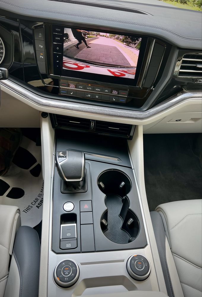 Volkswagen Touareg Elegance,2019 3.0TDI! Garantie 12 Luni! P.J