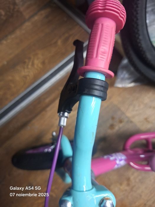 Buna mami.si tati...