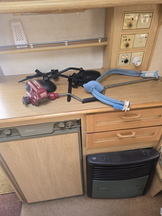 Rulota Elddis,Cort,Panou solar,Mouver