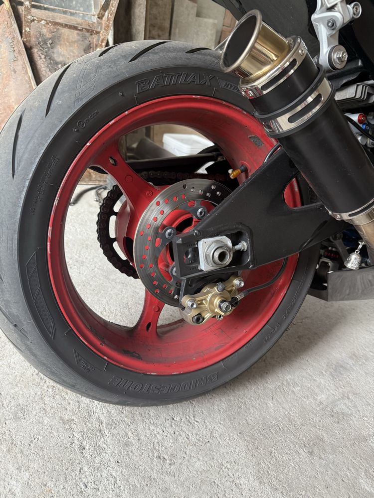 Джанти за suzuki gsxr 1000 K5/K6/K7/K8 2005 -2008