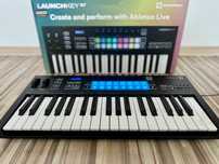 Novation Launchkey 37 MK3 - MIDI Controller USB