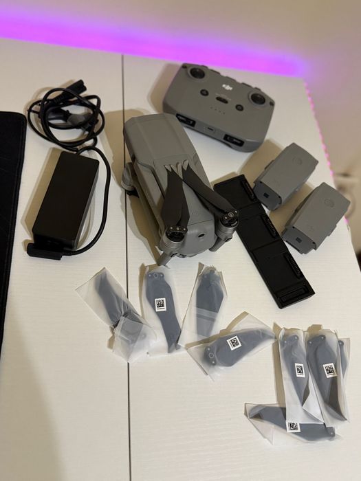 Drona dji mavic 2 air