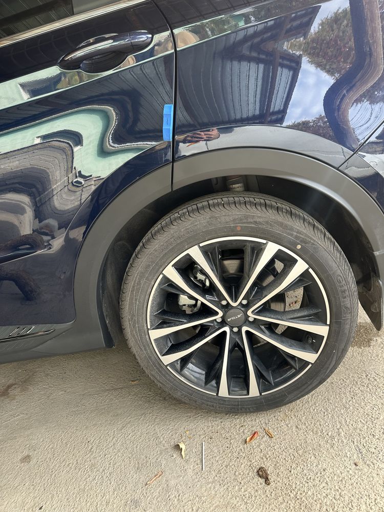 Jetour x70 plus Балон +диск