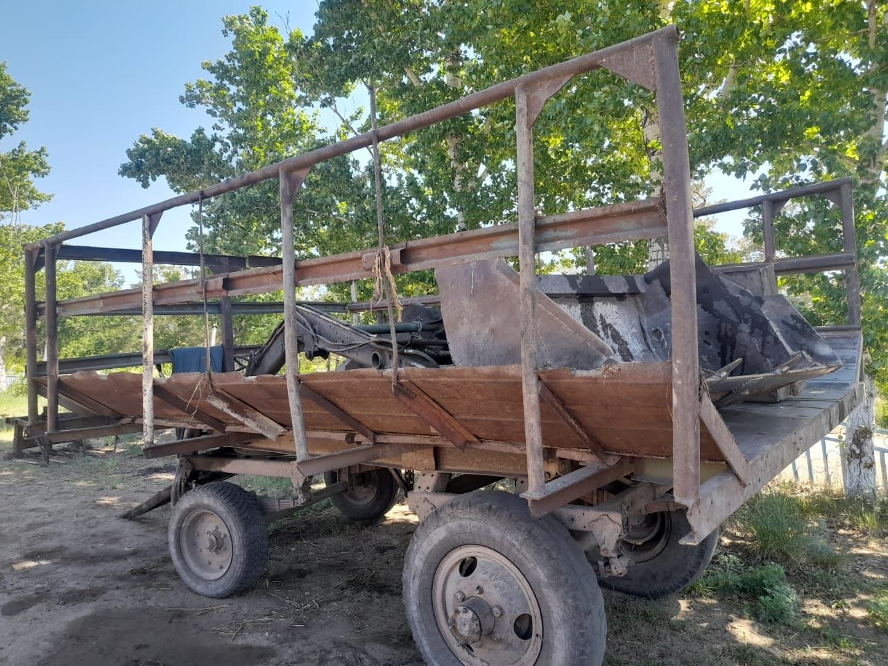 Продам тележку в хорошем состоянии